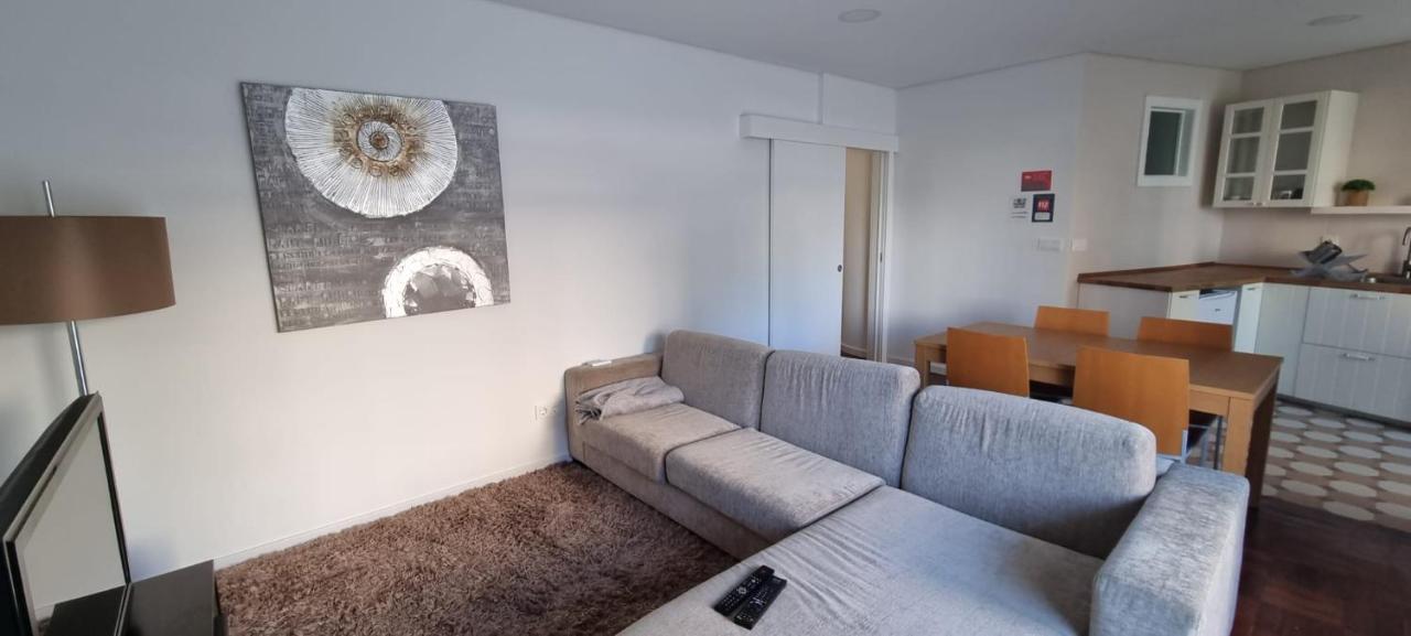 Casa Da Praca Lägenhet São João da Madeira Exteriör bild