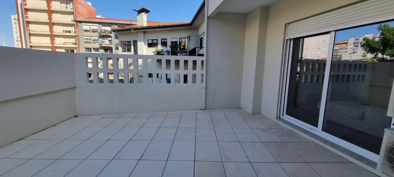 Casa Da Praca Lägenhet São João da Madeira Exteriör bild